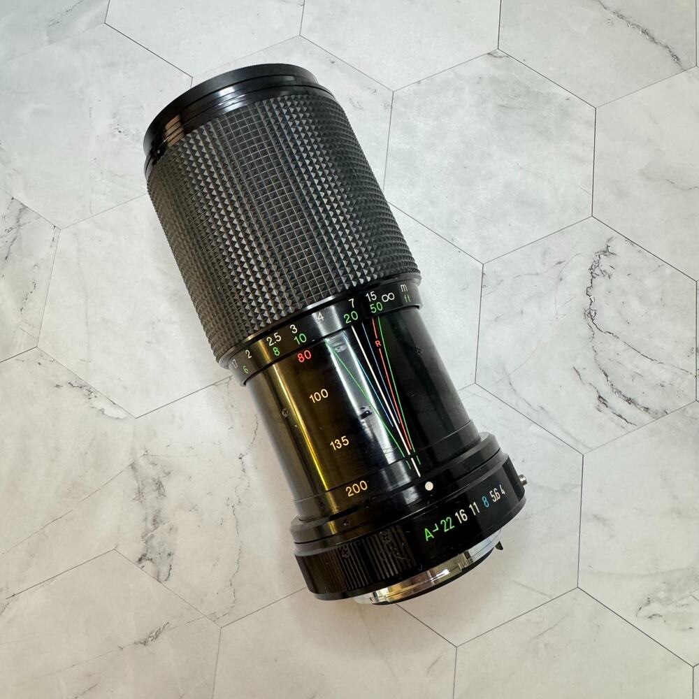Vivitar Zoom Lens 80-200mm 1:4 55 mm JAPAN No. 84016451 in Sigma Hard Case EUC